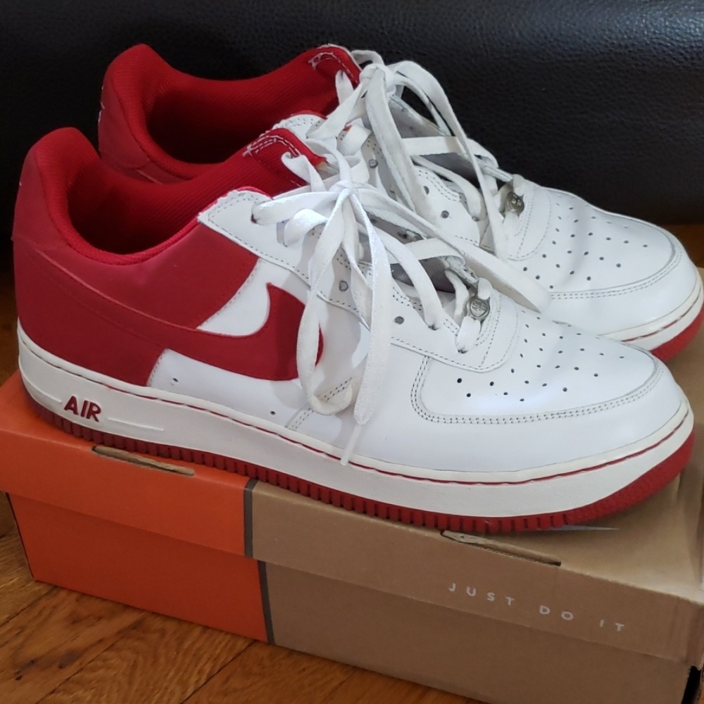Nike Air Force 1 White Varsity Red
